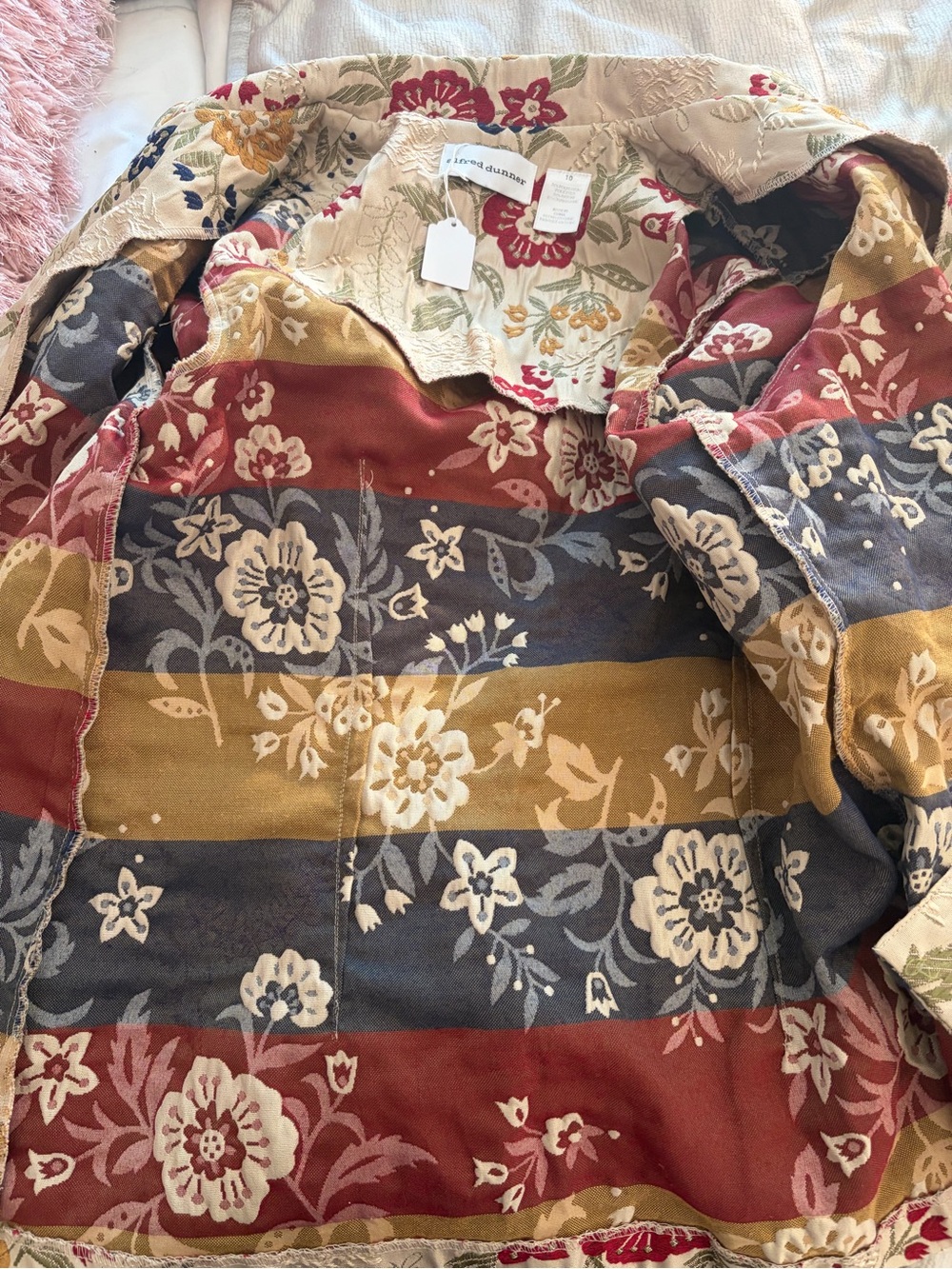#883 Alfred Dunner Vintage Beige Embroidered Floral Stand-Collar Jacket - Picture 12 of 12
